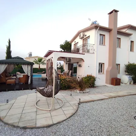 Neva Alsancak Villa Kyrenia (Northern Cyprus)